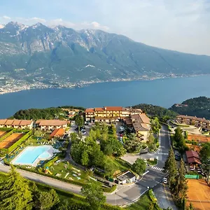 Pineta Campi Tremosine